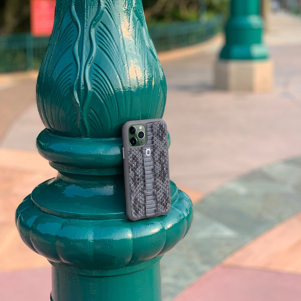 Multicolor "2" Snake embossed leather iPhone 11 Case - Black