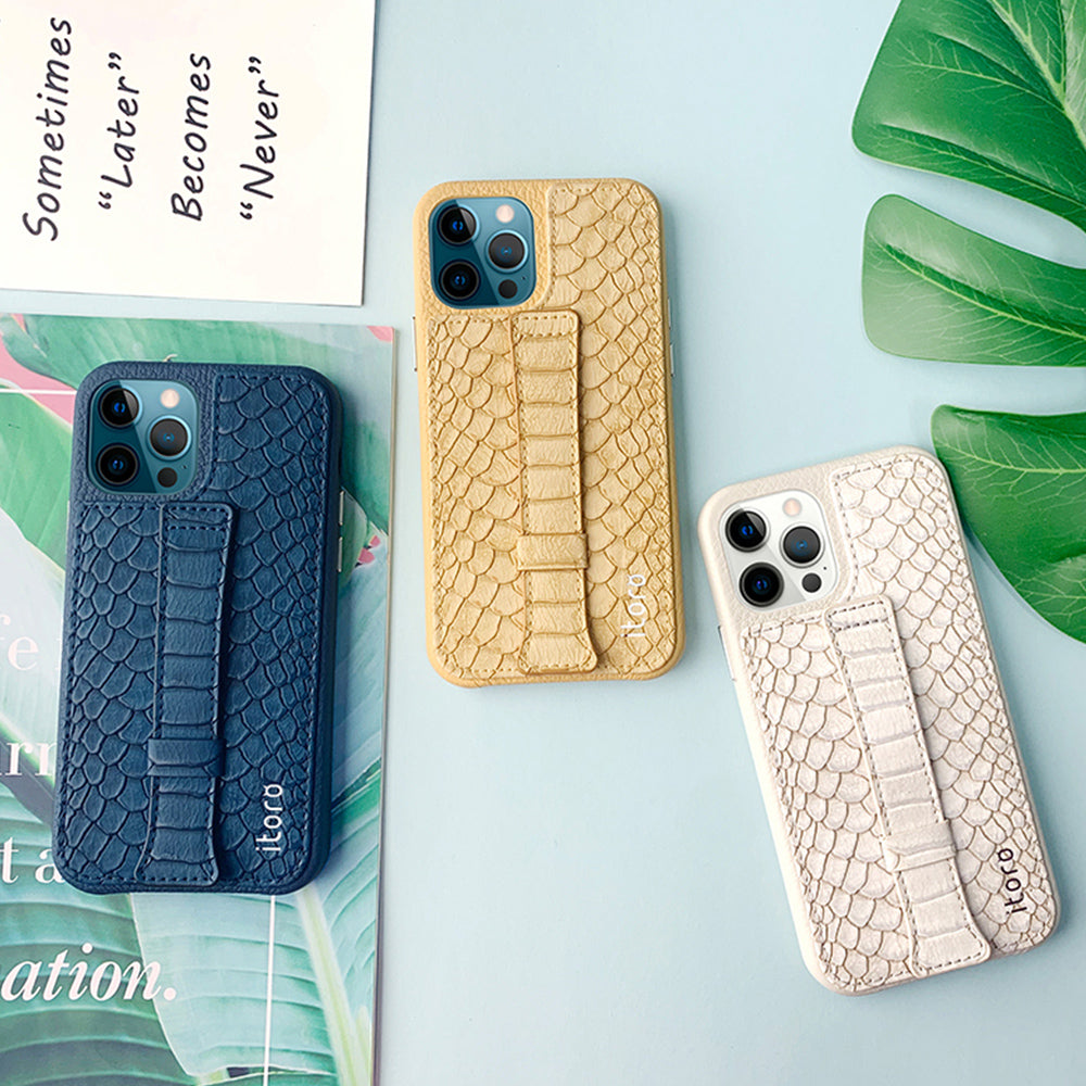 iPhone 12 | 12 Pro Italian Leather Case _ Snake Embossed Leather Bracket