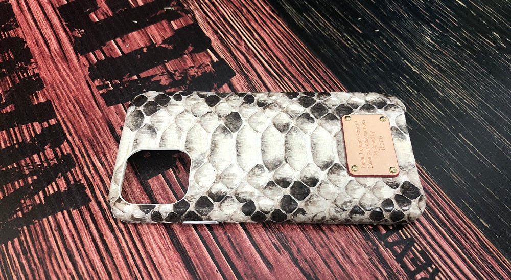 iToro iPhone 11 Italian Python Series Leather Cases
